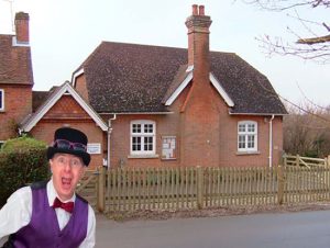 Juggling John at Hamstead marshal Village Hall in Newbury